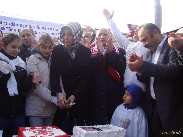 i579.photobucket.com/albums/ss231/58zarali/Sivasspor/DSC06895Kopyala.jpg