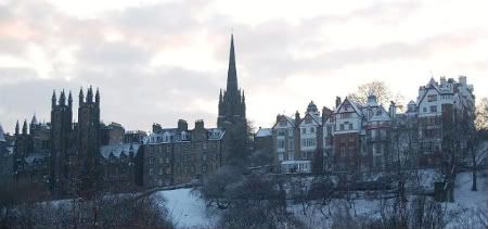 EdinburghSkyline-1.jpg picture by mariabei