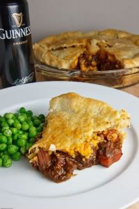 SteakandGuinnessPie2500-1.jpg picture by mariabei