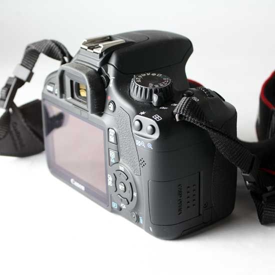 Vendo body Canon t2i casi sin uso.