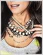 http://i579.photobucket.com/albums/ss240/calwen_photo/Ashley_Greene/Nepojmenovan10-4.jpg