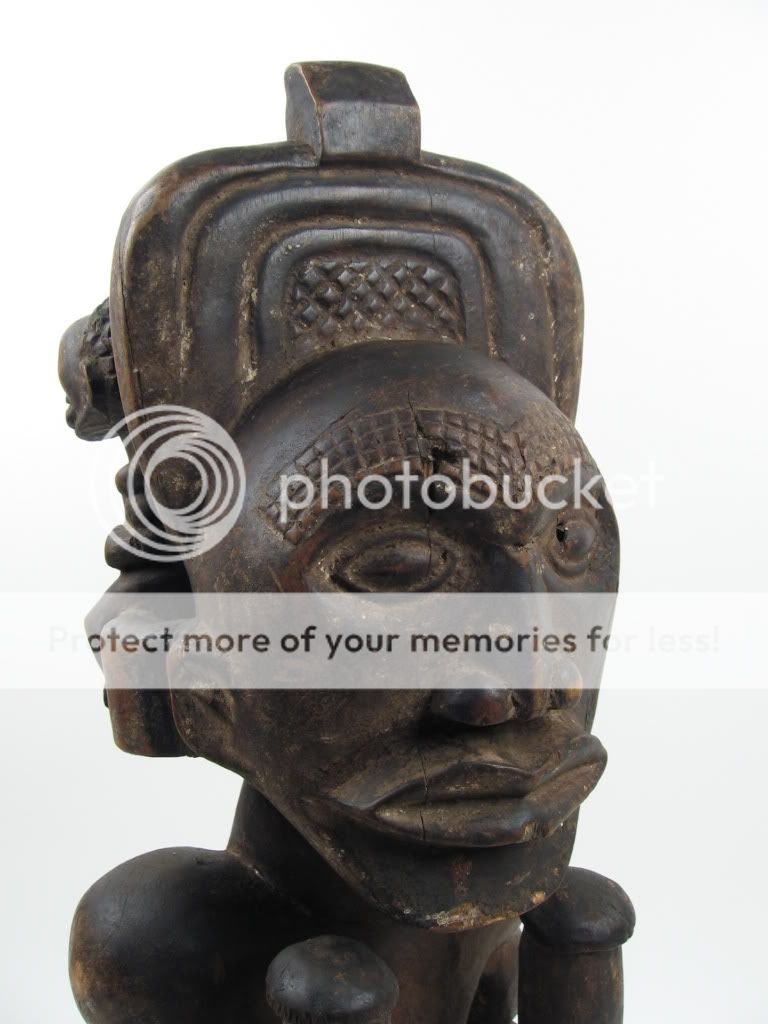 GothamGallery Fine African Art   DRC Chokwe Figure B  