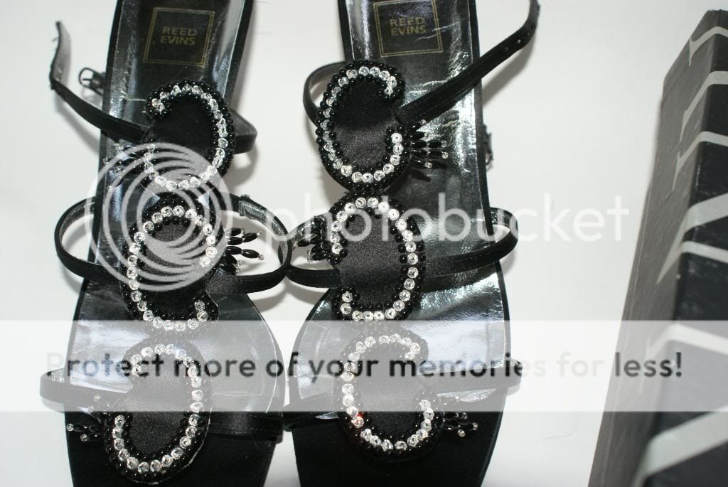 Anne Klein Reed Evins design black 10 B Sandals 3.5  